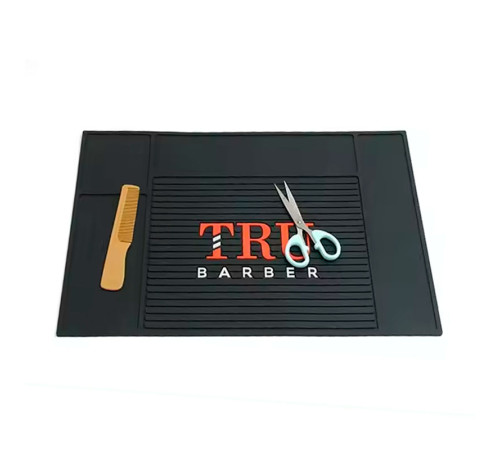 Професійний килимок TRU BARBER для перукарських інструментів, плойки, прасочки, 45х30 см 