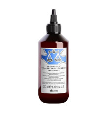 Очищувальний догляд для балансу шкіри голови Davines Natural Tech Rebalancing Cleansing Treat (250 мл)