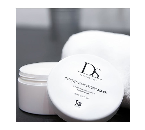 Маска Sim Sensitive DS Intensive Moisture Mask для интенсивного увлажнения сухих и поврежденных волос, 250 мл